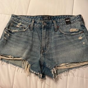 Abercrombie NWT denim shorts size 30/10